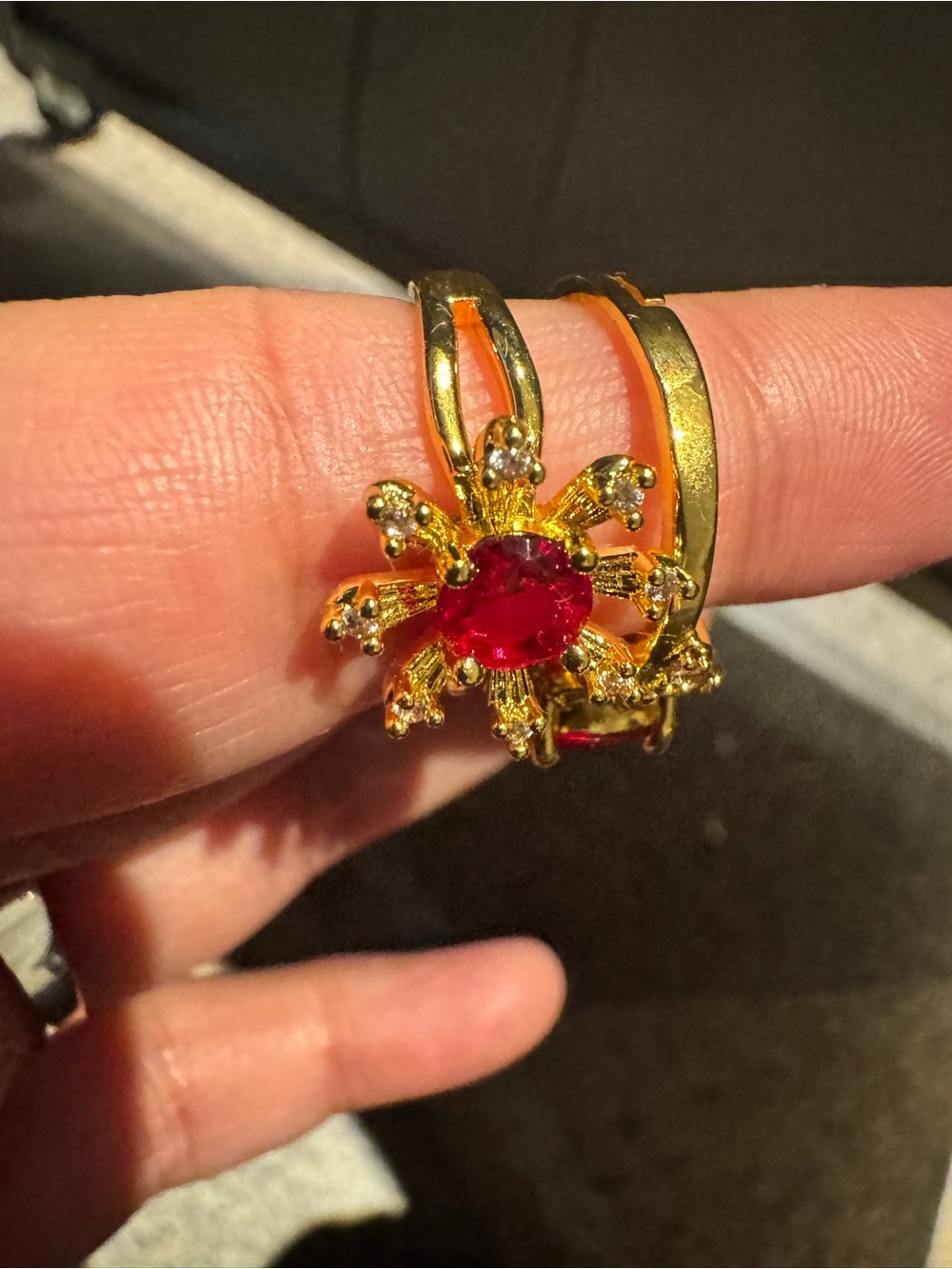 2 Rings Red Crystal Flower Rings - Women Jewelry - Picture 9 of 10